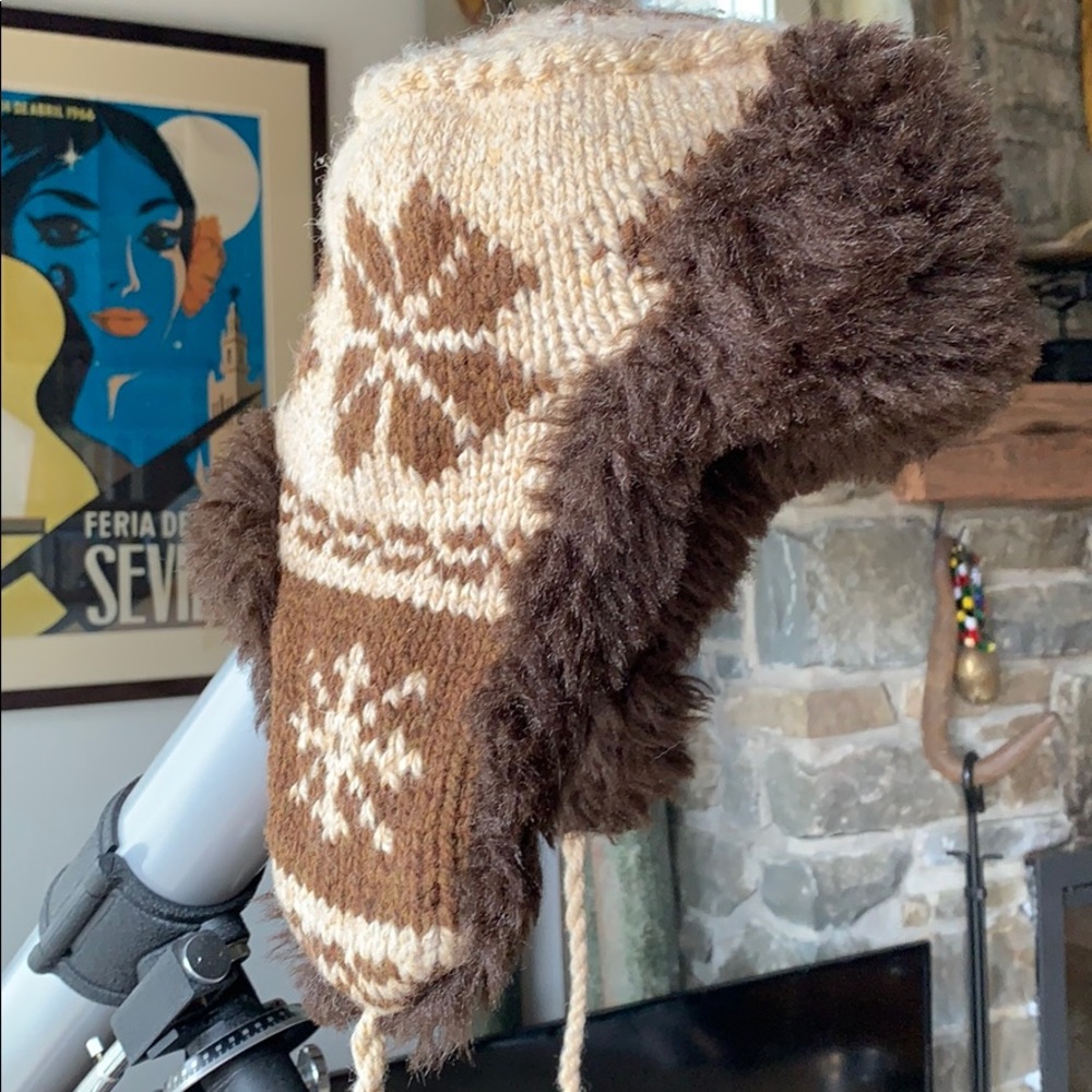 Winter Wool Hat - image 3